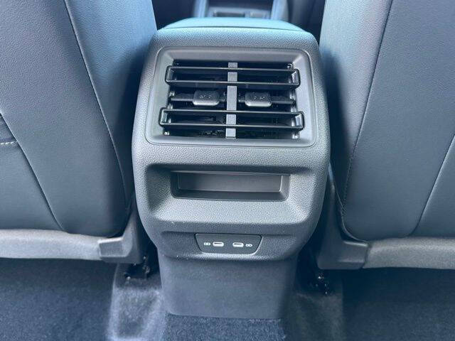 2026 Volkswagen Tiguan SE 4Motion