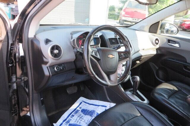 2016 Chevrolet Sonic LTZ Auto