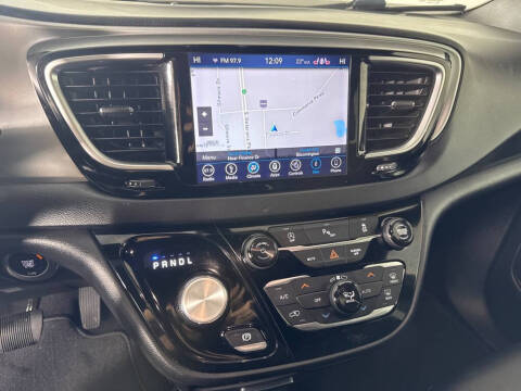 2019 Chrysler Pacifica Touring L Plus