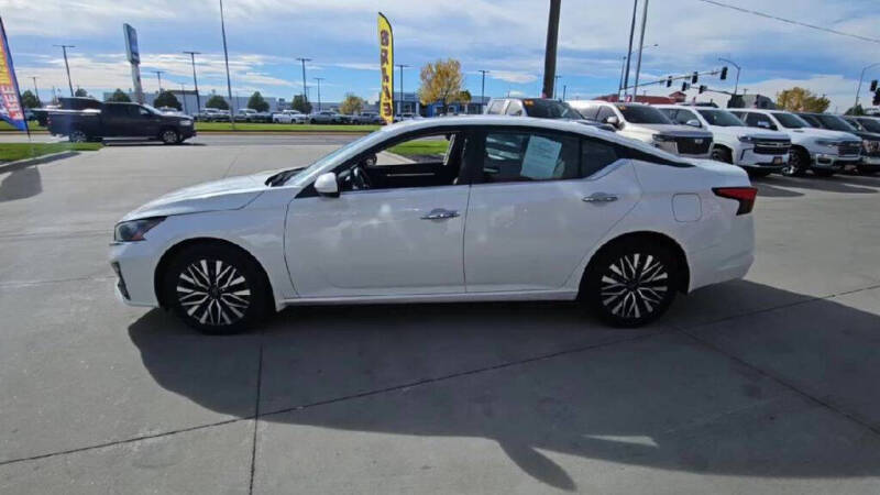 2023 Nissan Altima 2.5 SV