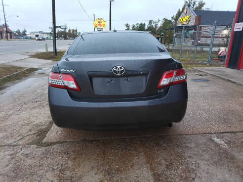 2010 Toyota Camry LE