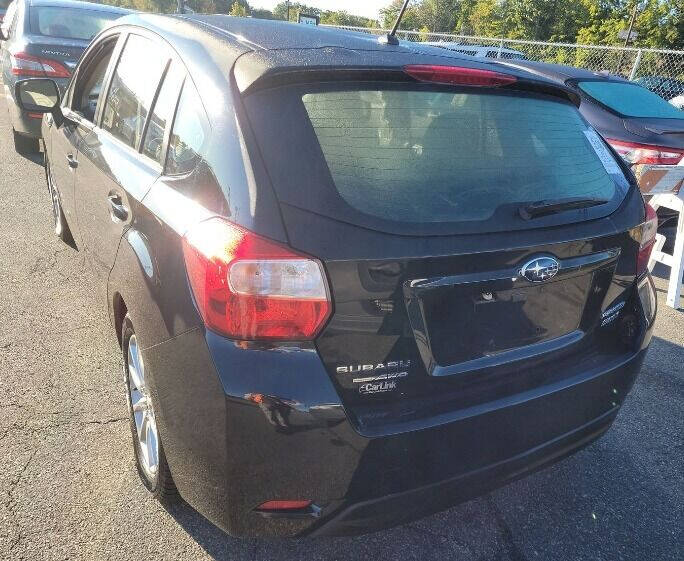 2012 Subaru Impreza 2.0i Premium