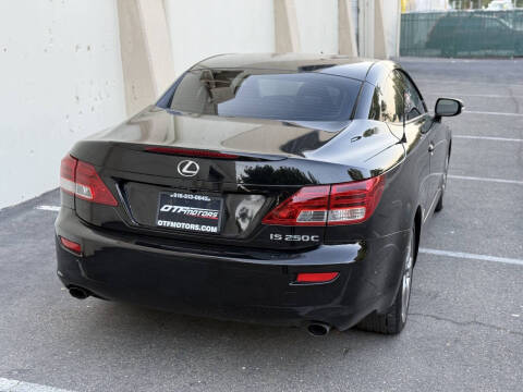 2011 Lexus IS 250C