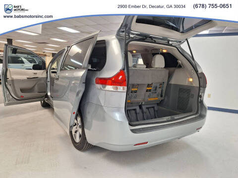 2012 Toyota Sienna