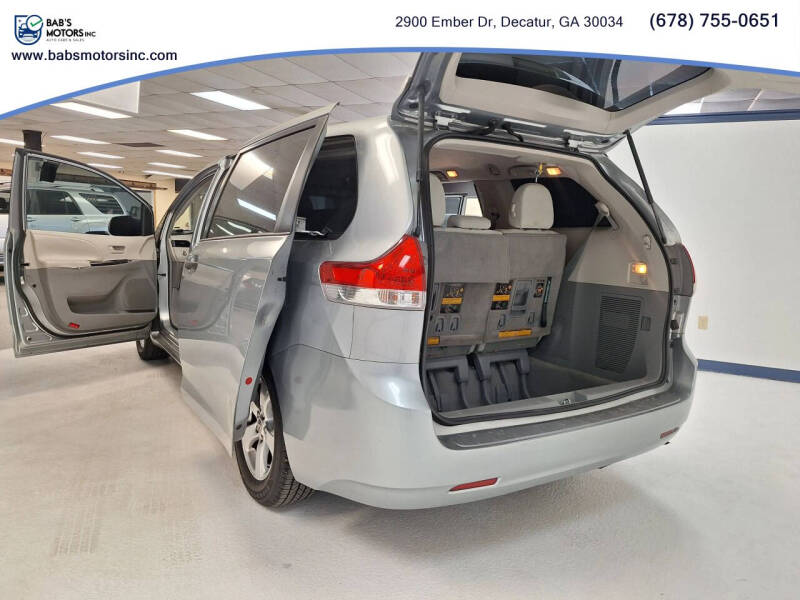 2012 Toyota Sienna