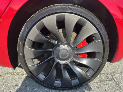 2023 Tesla Model 3 Performance