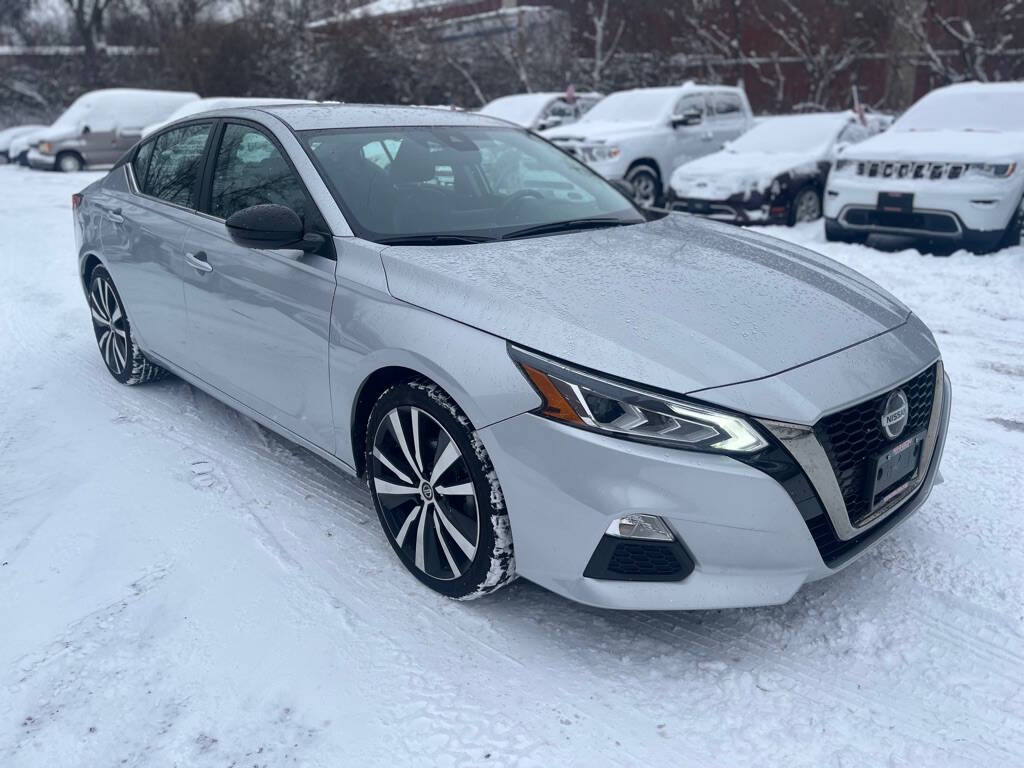 2021 Nissan Altima for sale at Whi-Con Auto Brokers in Shakopee, MN