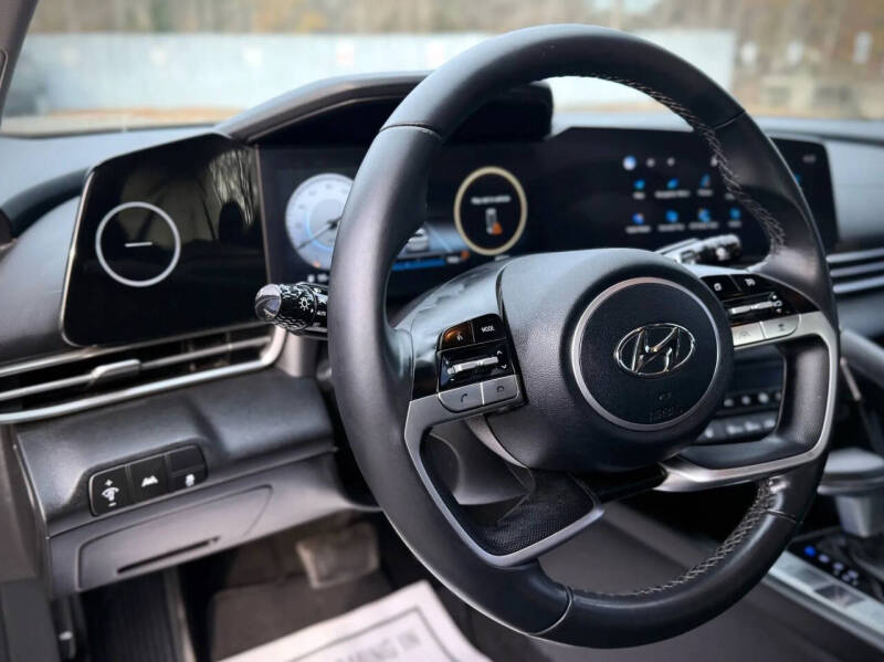 2023 Hyundai Elantra