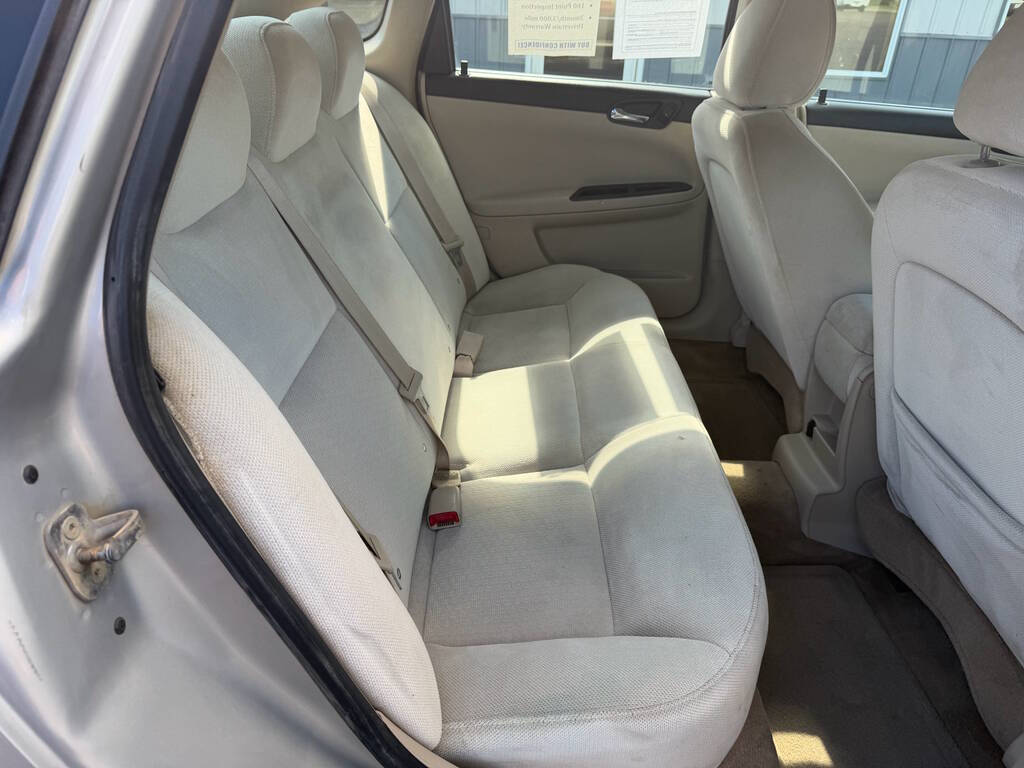 2009 Chevrolet Impala 26