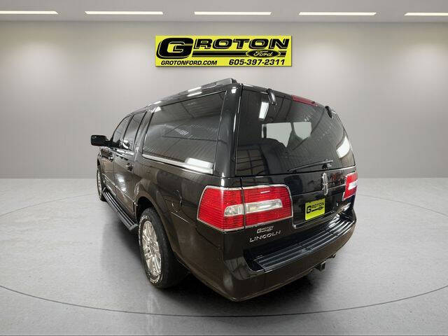2013 Lincoln Navigator L