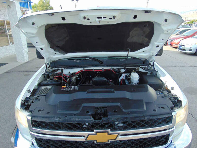 2013 Chevrolet Silverado 3500HD CC