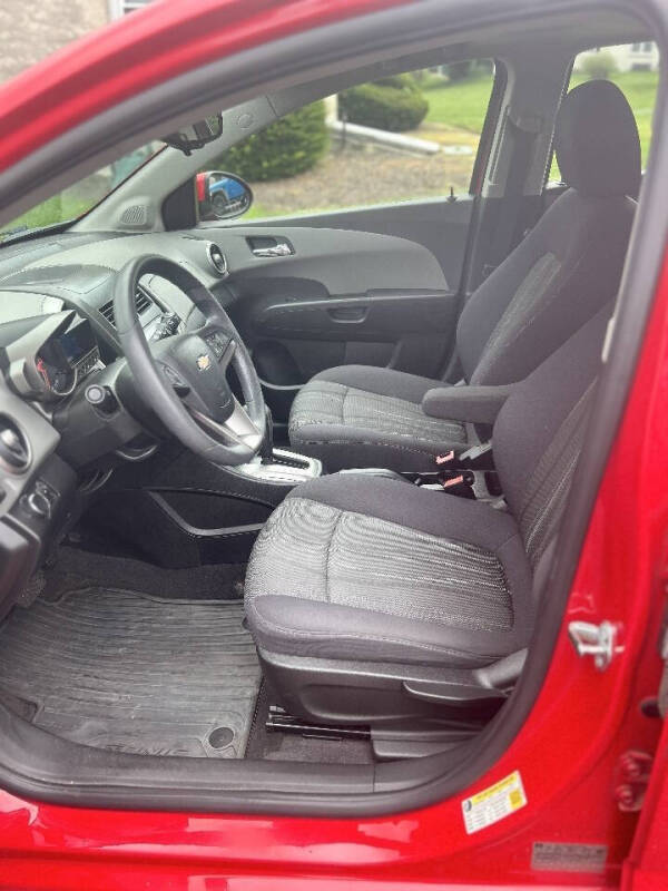 2015 Chevrolet Sonic LT Auto