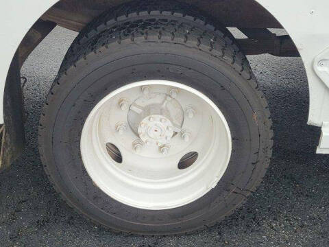 2004 Freightliner MT45 Chassis