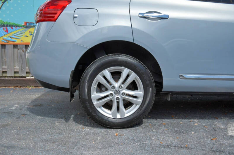 2012 Nissan Rogue SV