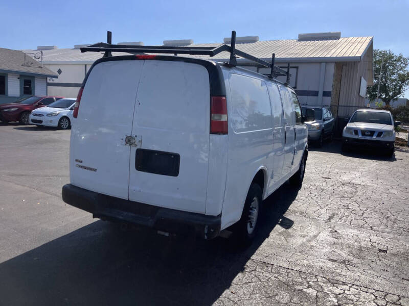 2010 Chevrolet Express 2500