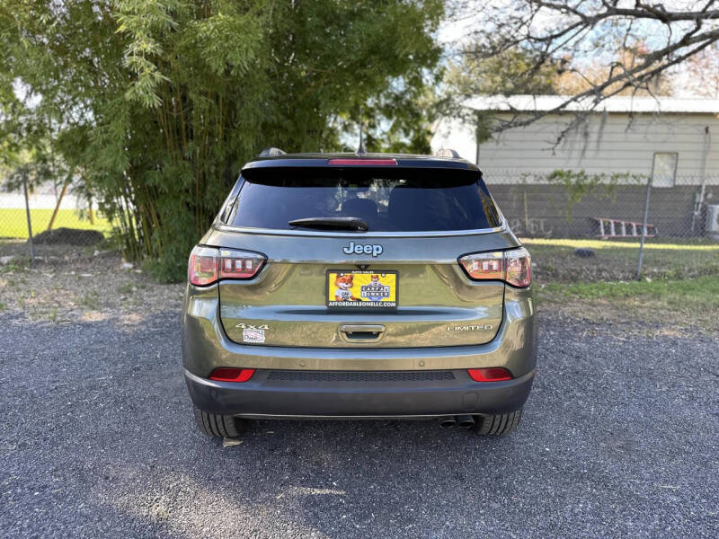 2018 Jeep Compass Limited photo 5