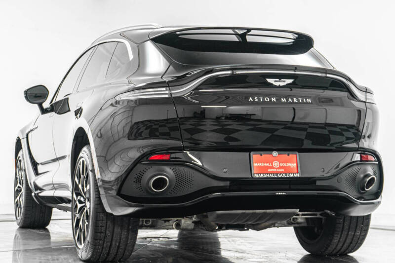 2021 Aston Martin DBX