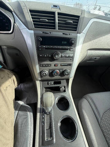 2011 Chevrolet Traverse LT