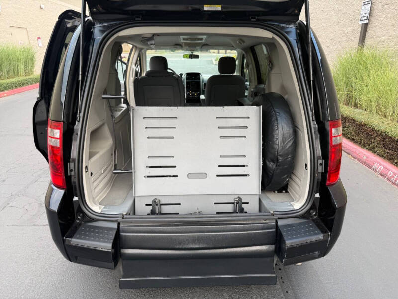 2010 Dodge Grand Caravan SXT