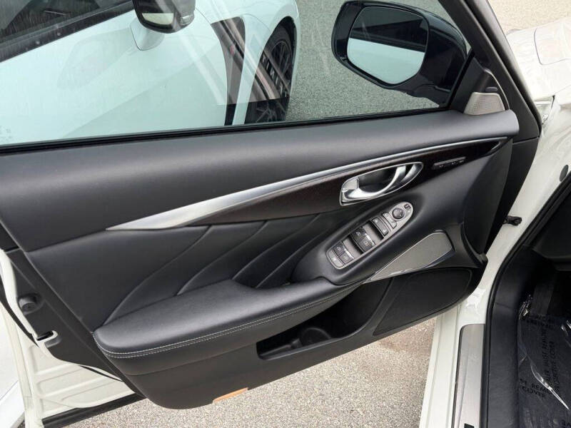 2023 Infiniti Q50 Sensory