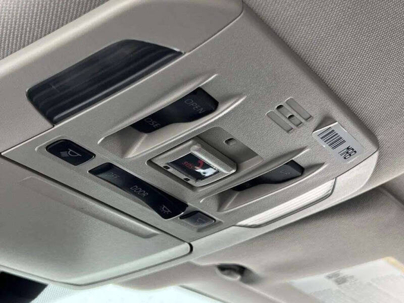 2020 Toyota Highlander Hybrid XLE