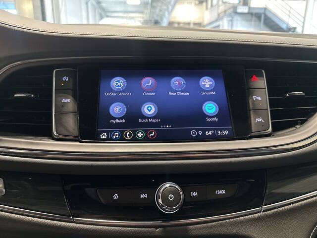 2024 Buick Enclave Essence