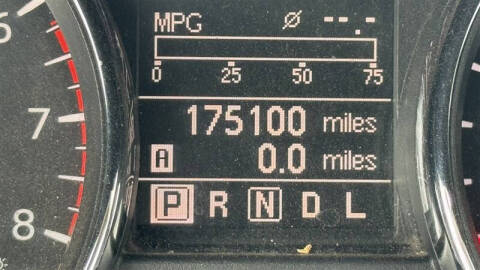 2011 Nissan Rogue S