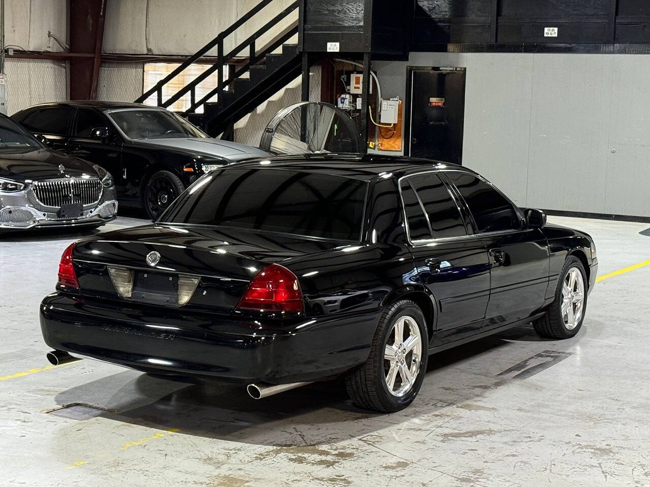 2003 Mercury Marauder for sale at Carnival Car Company in Victoria, TX