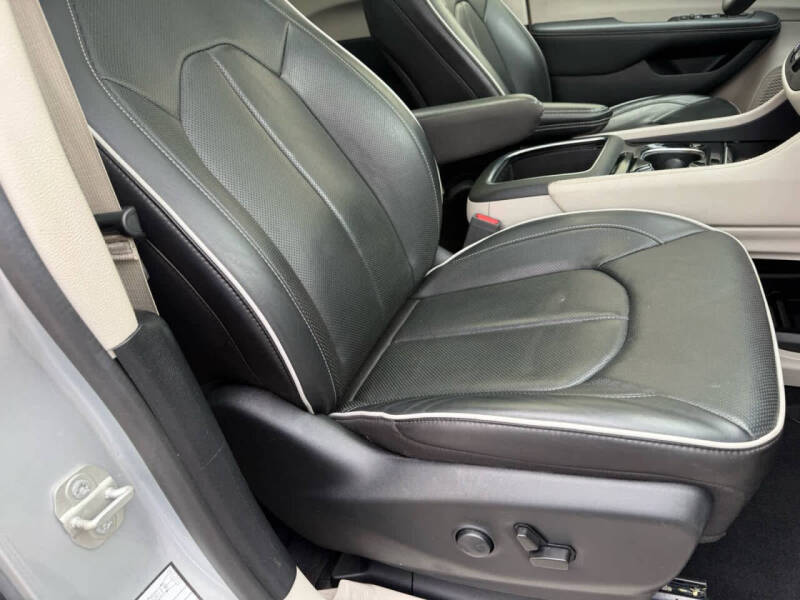 2024 Chrysler Pacifica Limited