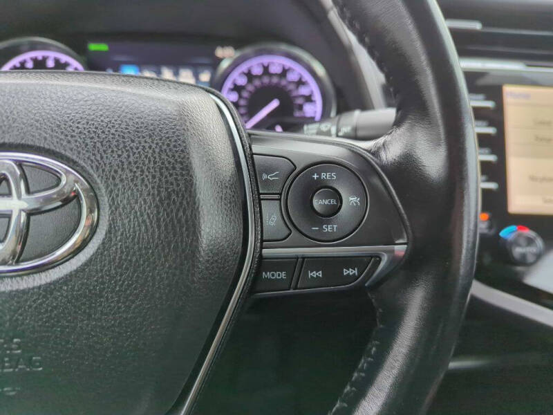 2019 Toyota Camry XLE