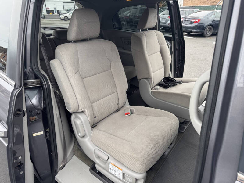 2016 Honda Odyssey SE