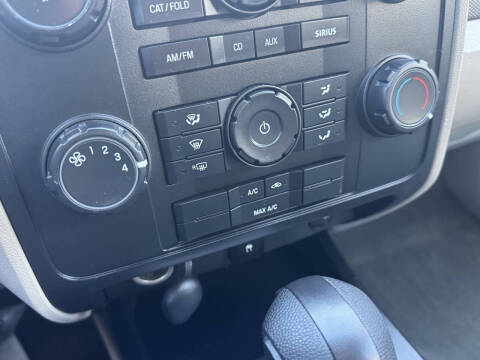 2009 Ford Escape XLS