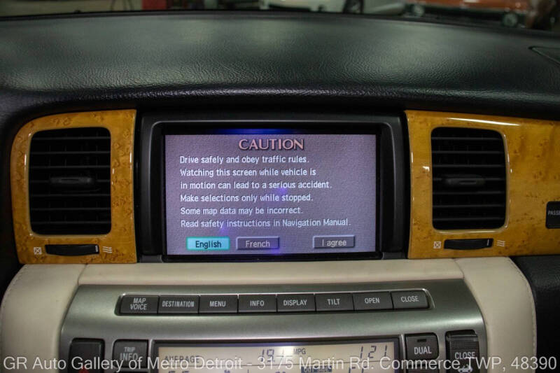 2004 Lexus SC 430