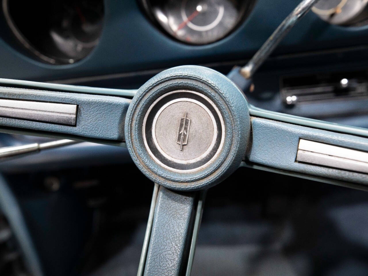 1968 Oldsmobile Cutlass 48
