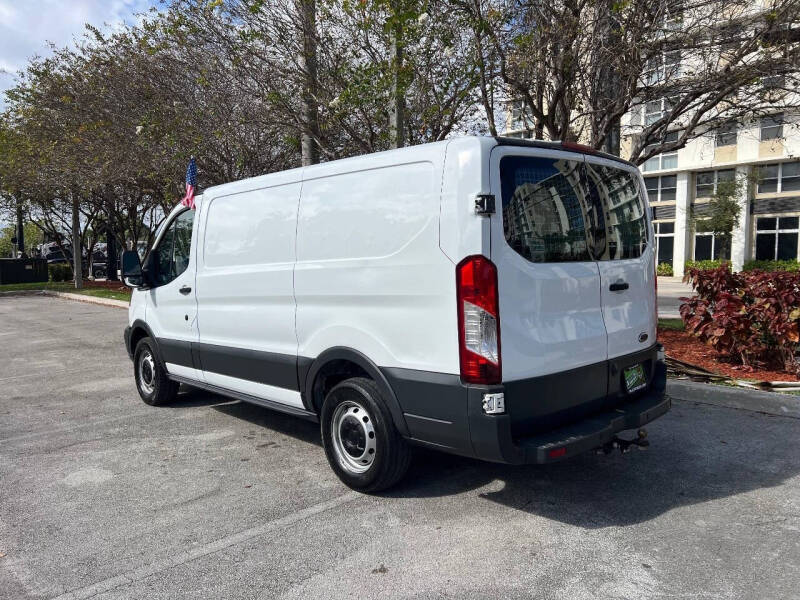 2017 Ford Transit 150