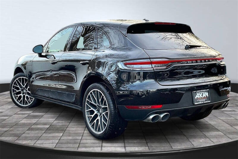 2020 Porsche Macan S