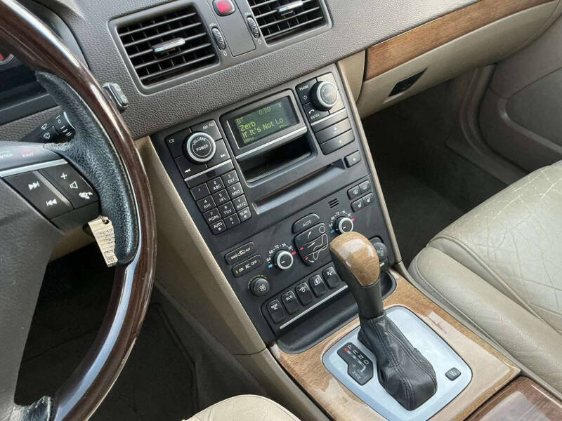 2012 Volvo XC90 3.2 Premier Plus
