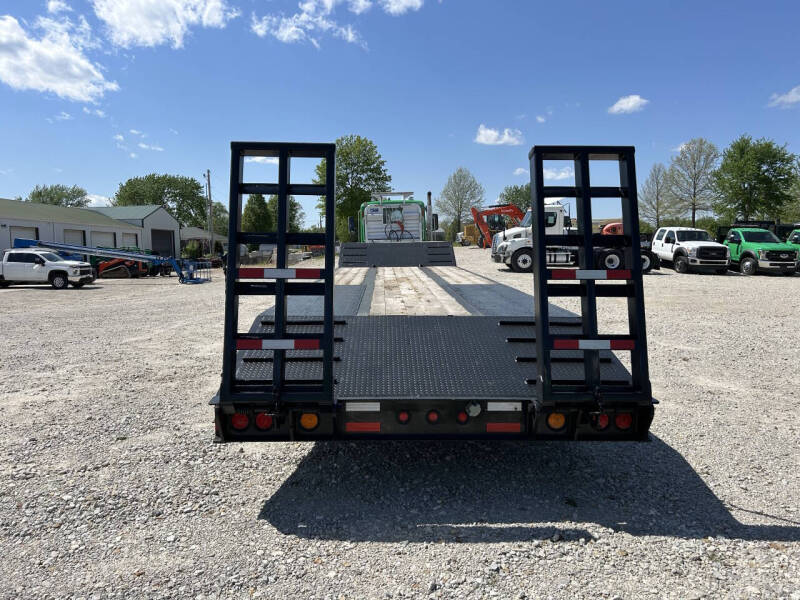 2024 Neville Built 43' Lowboy