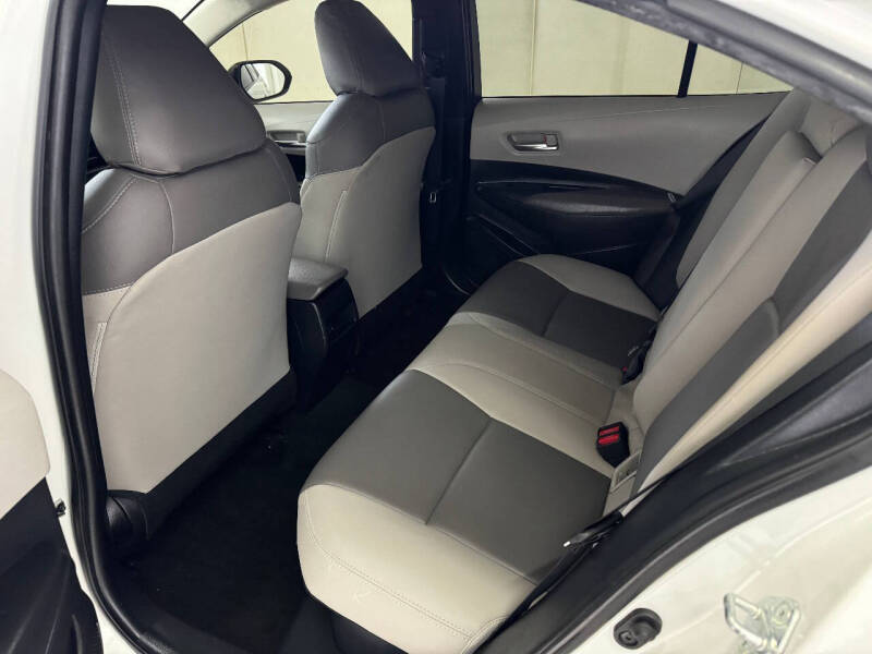 2020 Toyota Corolla Hybrid LE