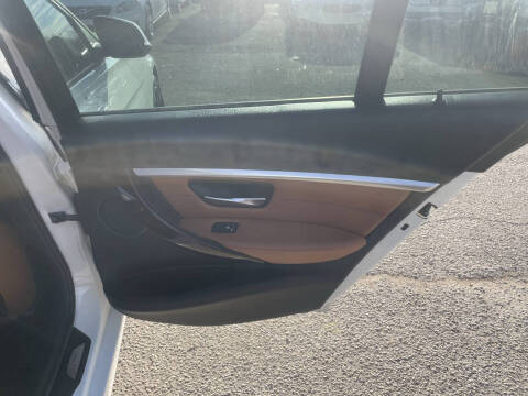 2016 BMW 3 Series 328i