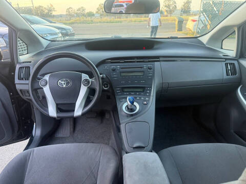 2010 Toyota Prius II