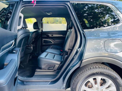 2020 Kia Telluride LX