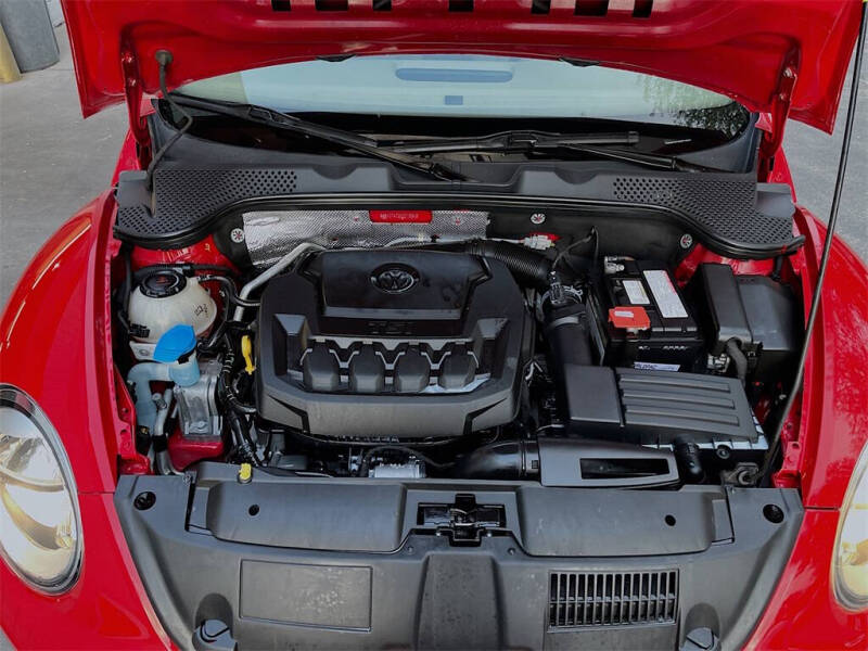 2019 Volkswagen Beetle 2.0T SE