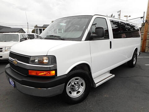 2016 Chevrolet Express LT 3500
