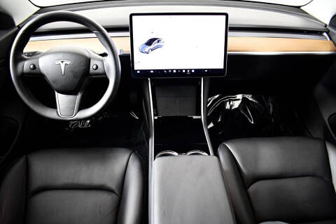 2019 Tesla Model 3 Standard Range Plus