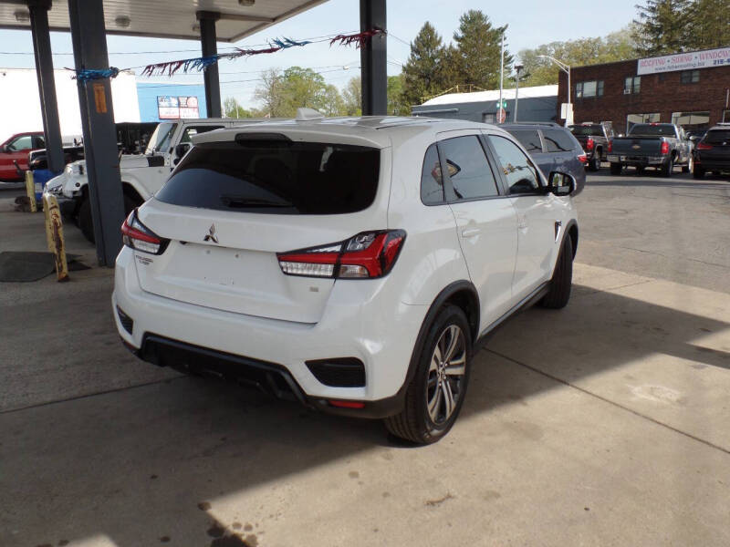 2020 Mitsubishi Outlander Sport SE