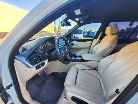 2015 BMW X5 xDrive50i