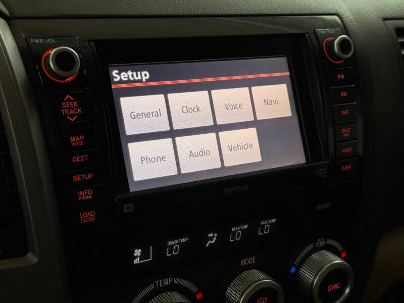 2011 Toyota Sequoia Platinum