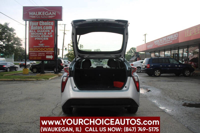 2016 Toyota Prius Two