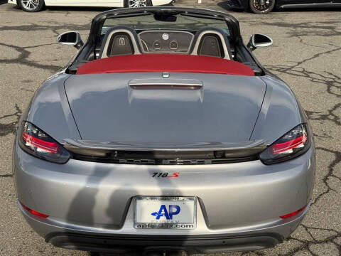 2019 Porsche 718 Boxster